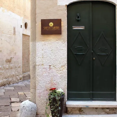 Bed & Breakfast Dimora Santa Chiara 3*