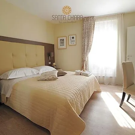 Dimora Santa Chiara 3*