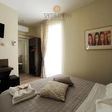 ベッド・アンド・ブレックファスト Dimora Santa Chiara 3*