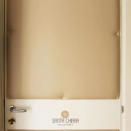 ベッド・アンド・ブレックファスト Dimora Santa Chiara 3*