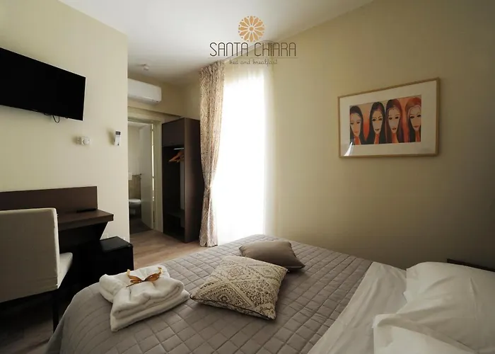 ベッド・アンド・ブレックファスト Dimora Santa Chiara 3*