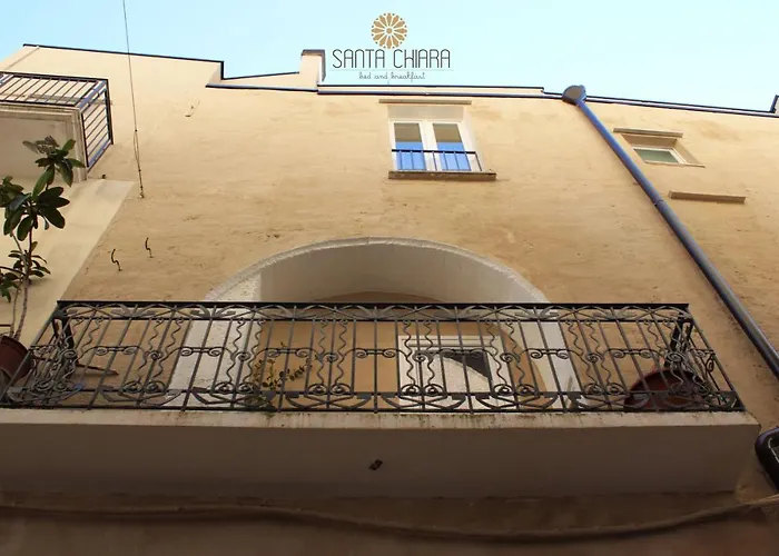 Dimora Santa Chiara Couette-café 3*